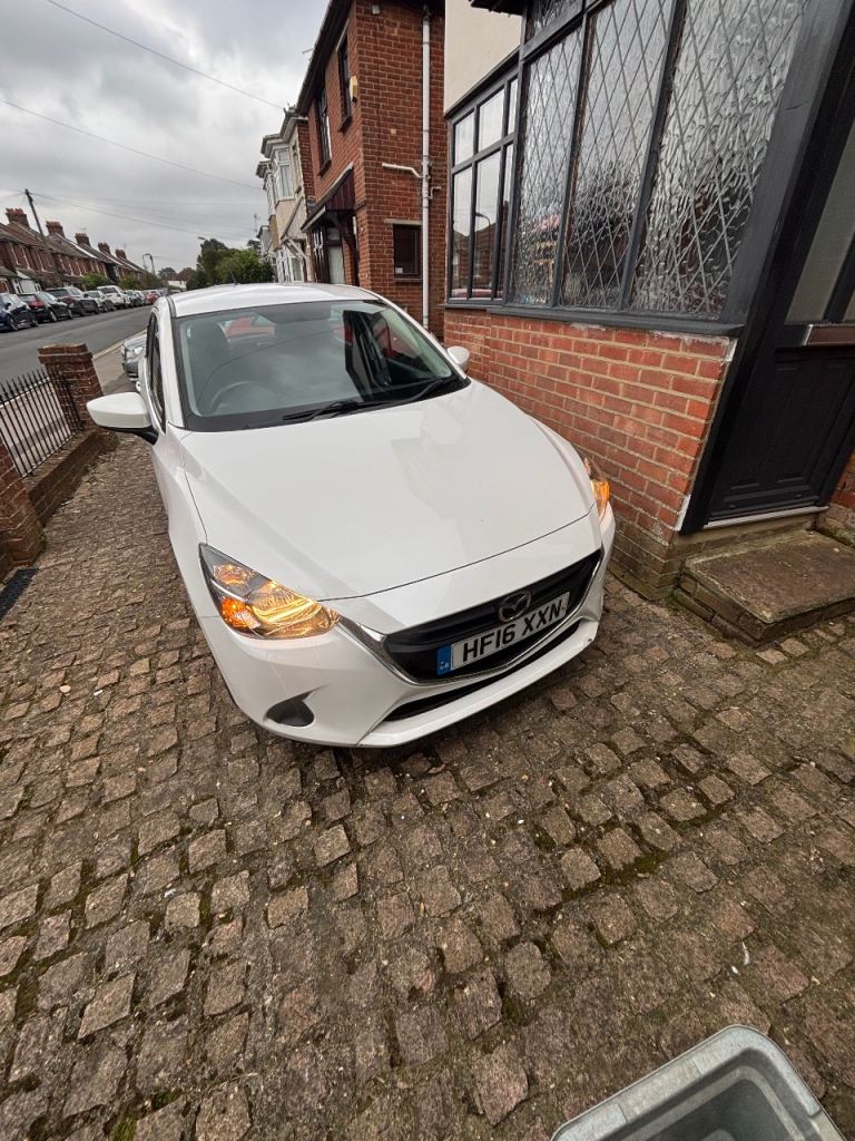 Mazda 2 , 2016 .  £2,200 ono.
