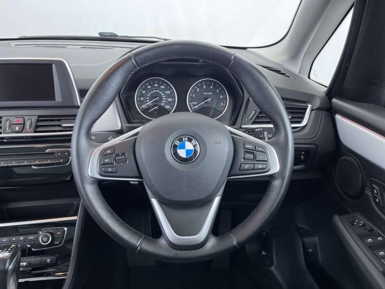 2016 BMW 2 Series 1.5 218i Luxury Auto 5dr MPV Petrol Automatic