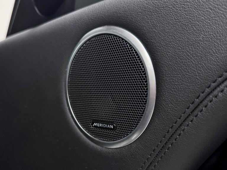 2020 Land Rover Range Rover 2.0 P400e 13.1kWh Vogue SUV 5dr Petrol Plug-in Hybrid Auto 4WD Euro 6...