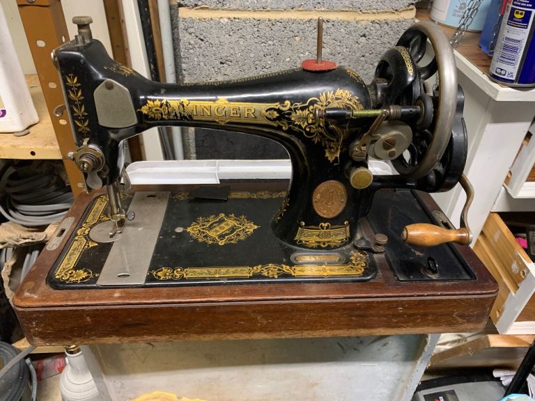 Singer sewing machine No28.1935
