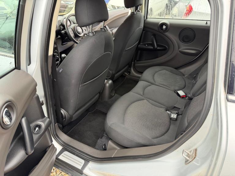 2012 MINI Countryman 1.6 Cooper 5dr HATCHBACK Petrol Manual