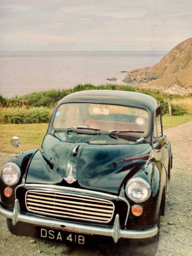 Morris Minor 