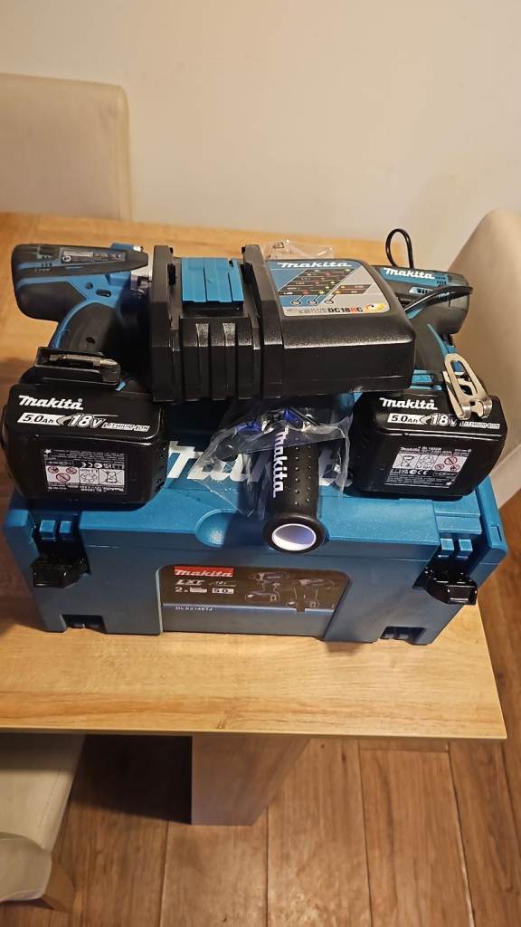 Makita Impact Driver & Combi Drill Set