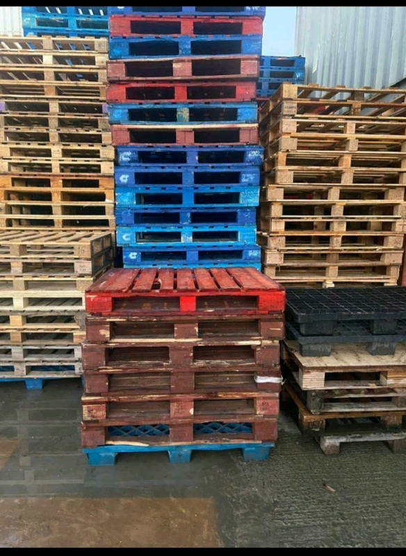 Wooden pallets pallets 