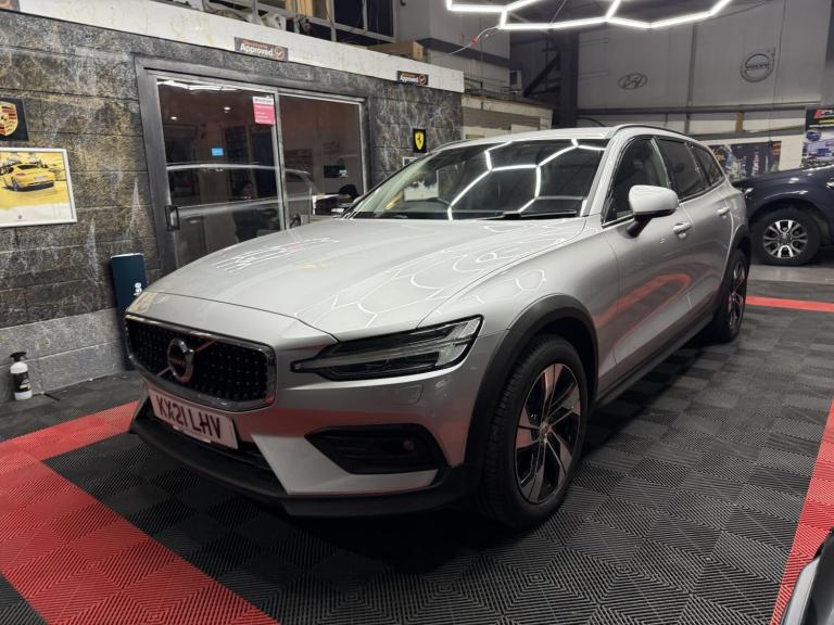 VOLVO V60 CROSS COUNTRY 2.0 Cross Country B4 AWD (197hp) Auto 2021