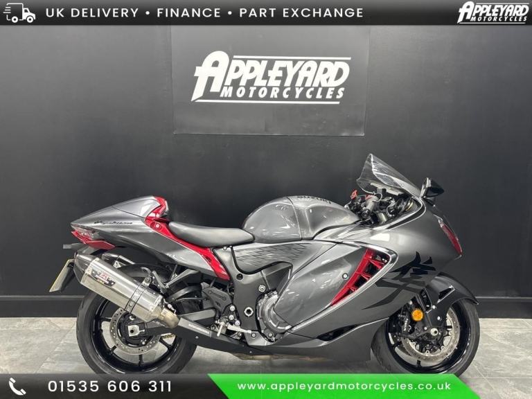 SUZUKI GSX1300R HAYABUSA