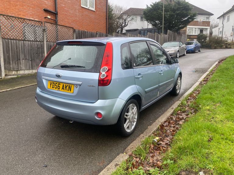 2006 Ford Fiesta Ghia Petrol Hatchback 