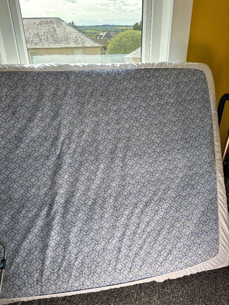 Free divan bed and mattress 