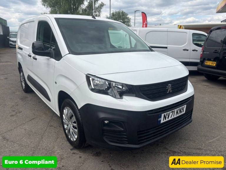 2022 Peugeot Partner White 1.5 BlueHDi 950 Professional Premium LWB van, 39,000 miles, Euro 6, 5 ...