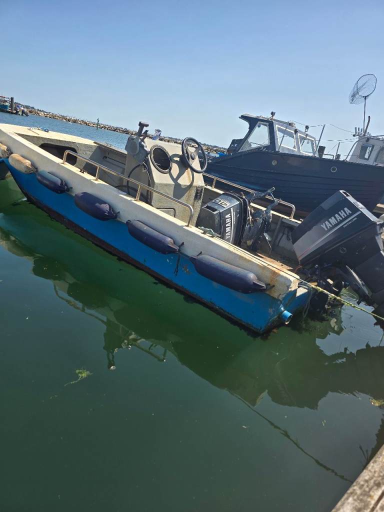 17ft Dory type lFishing Boat with Yamaha 60HP Outboard