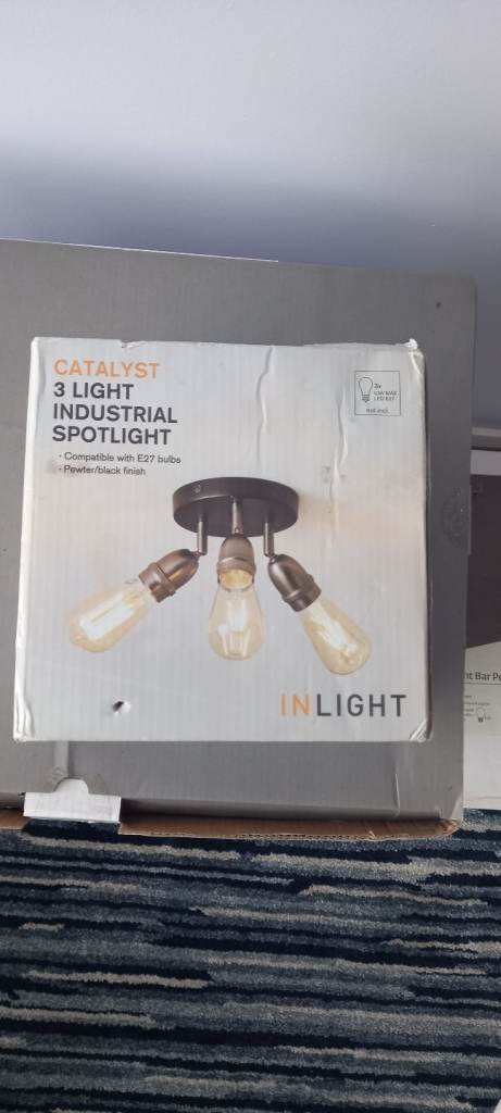 Brand New Catalyst 3 light industrial spotlight 