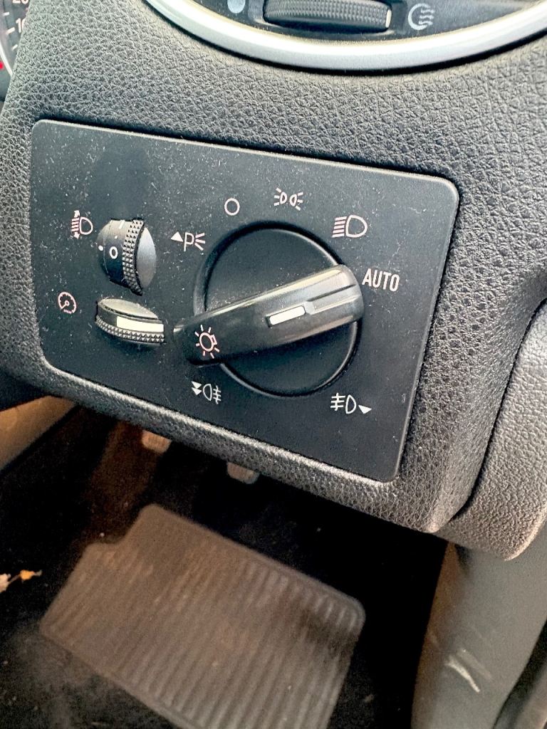 Ford, FOCUS, Hatchback, 2008, Manual, 1596 (cc), 5 doors