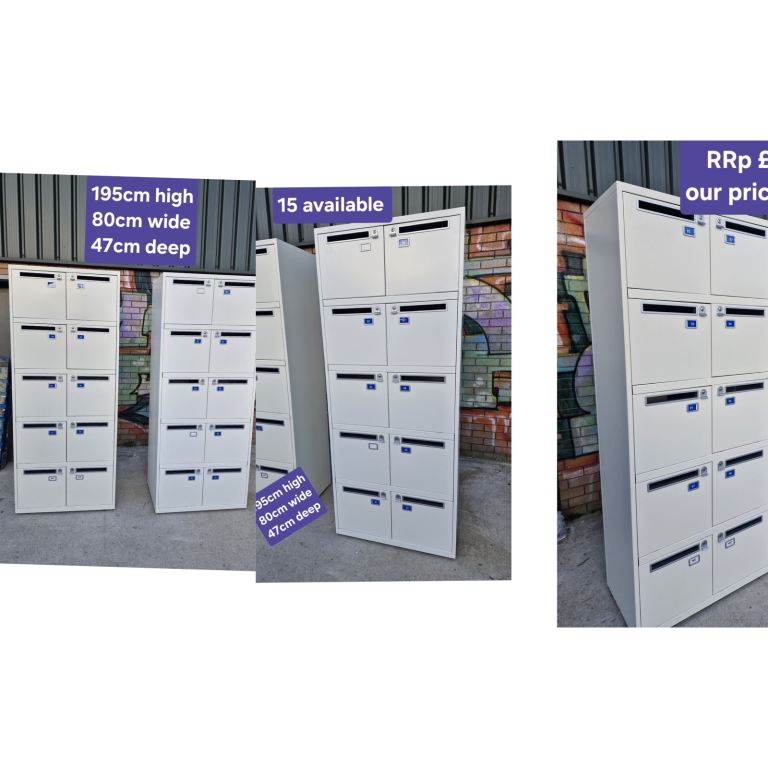 Bisley Locker with 10 individual lockers Metal with keys (Free delivery enroute bfd to Birmingham)