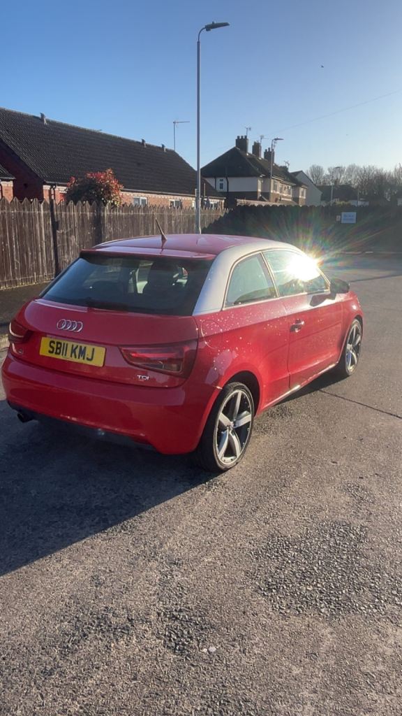 Audi, A1, Hatchback, 2011, Manual, 1598 (cc), 3 doors