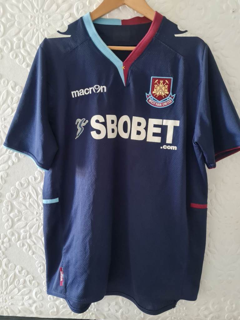West Ham United Genuine football shirt 