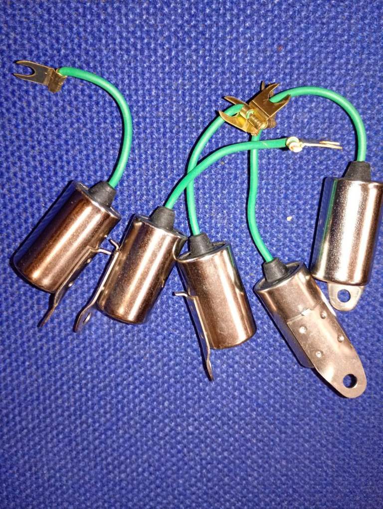 FORD,IGNTION CONDENSOR ESCORT CAPRI CORTINA GRANADA ZEPHYR ZODIAC SCIMITAR HALF PRICE
