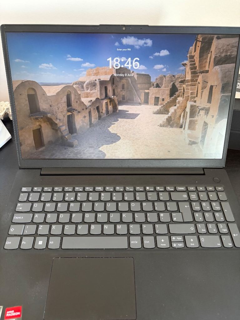 Lenovo V15 G4 AMN 82YU