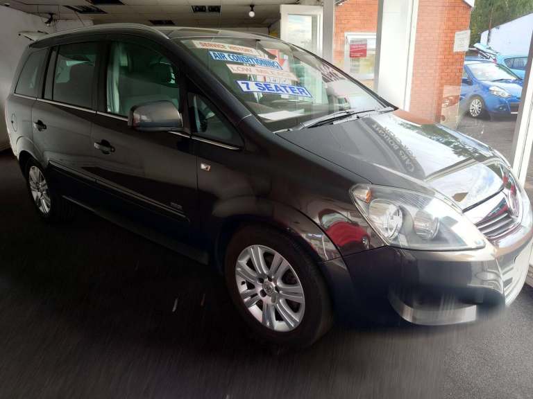 2013 Vauxhall Zafira 1.6 16V Design Euro 5 5dr (SNav) MPV Petrol Manual