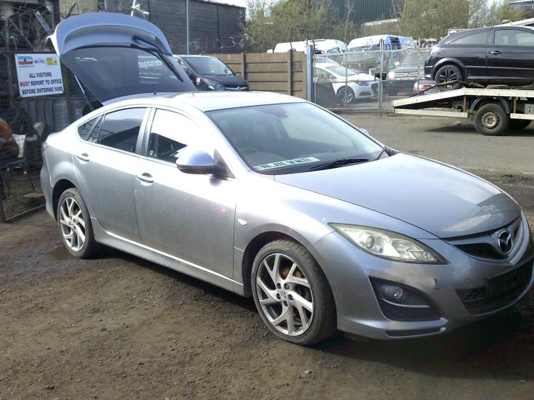 breaking for spares mazda 6 2011 2.2 td