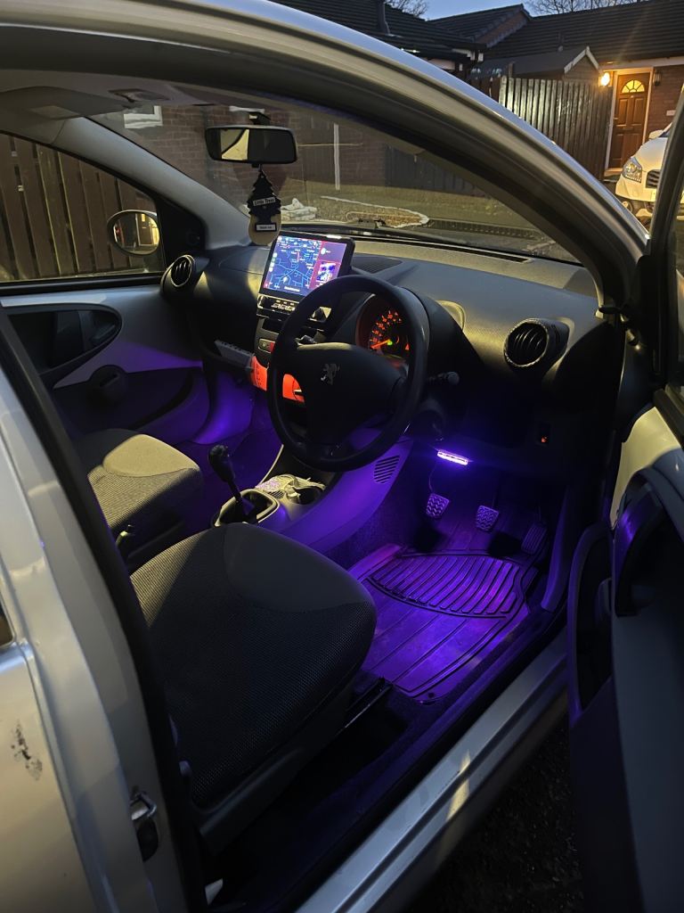 Peugeot, 107, Hatchback, 2007, Manual, 998 (cc), 3 doors