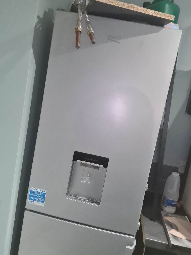 Slimline fridge freezer 