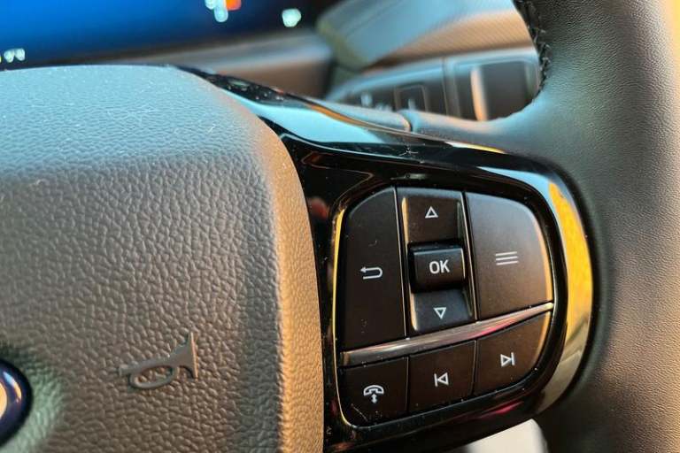 2025 Ford Transit Custom 320 Limited AUTO L2 LWB Double Cab In Van FWD 2.5 PHEV 232ps Low Roof Au...