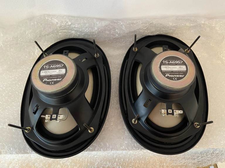 Pair of Pioneer TS-A6957 6 X9 Coaxial Car Speakers 180w