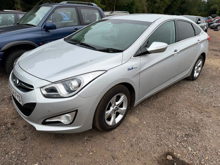 2014 HYUNDAI I40 BREAKING SPARES PARTS 