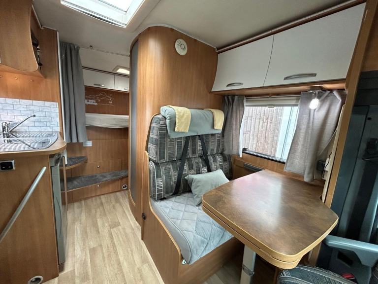 Chausson Flash 04 3 berth 2011 ***NOW SOLD***