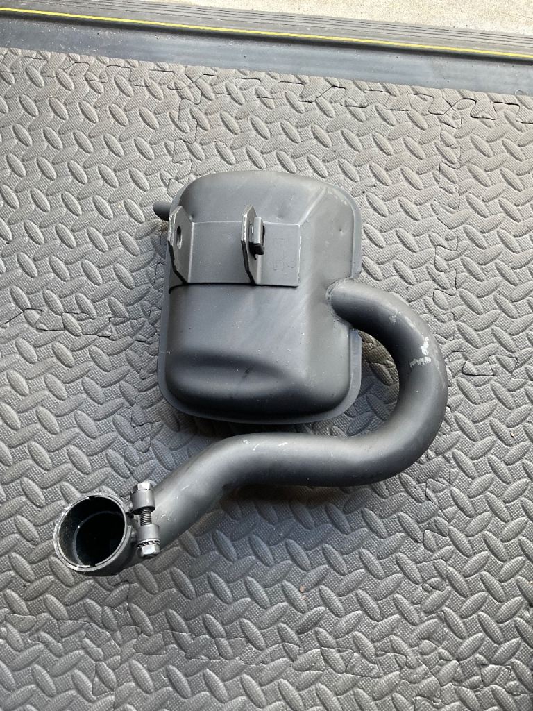 Vespa 200 exhaust 