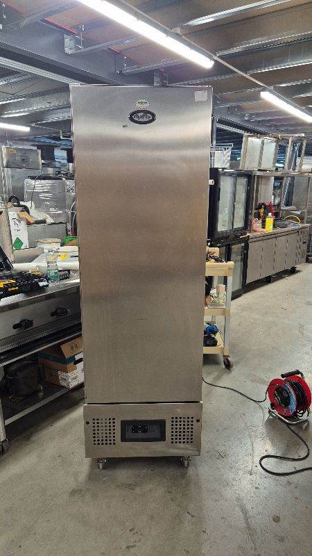 Commercial Catering Equipment single door fridge, double door fridge sells and repair 
