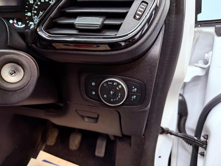 2017 Ford Fiesta 1.5 TDCi Zetec Euro 6 (s/s) 5dr HATCHBACK Diesel Manual