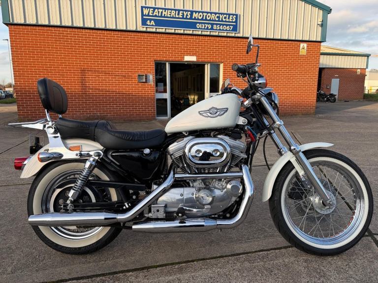 Harley-Davidson XLH 883 anniversary model