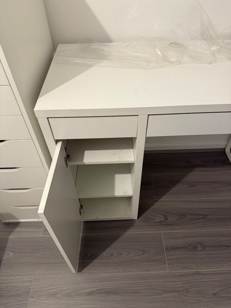Ikea micke desk