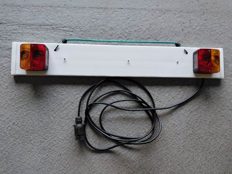 trailer lighting board comes