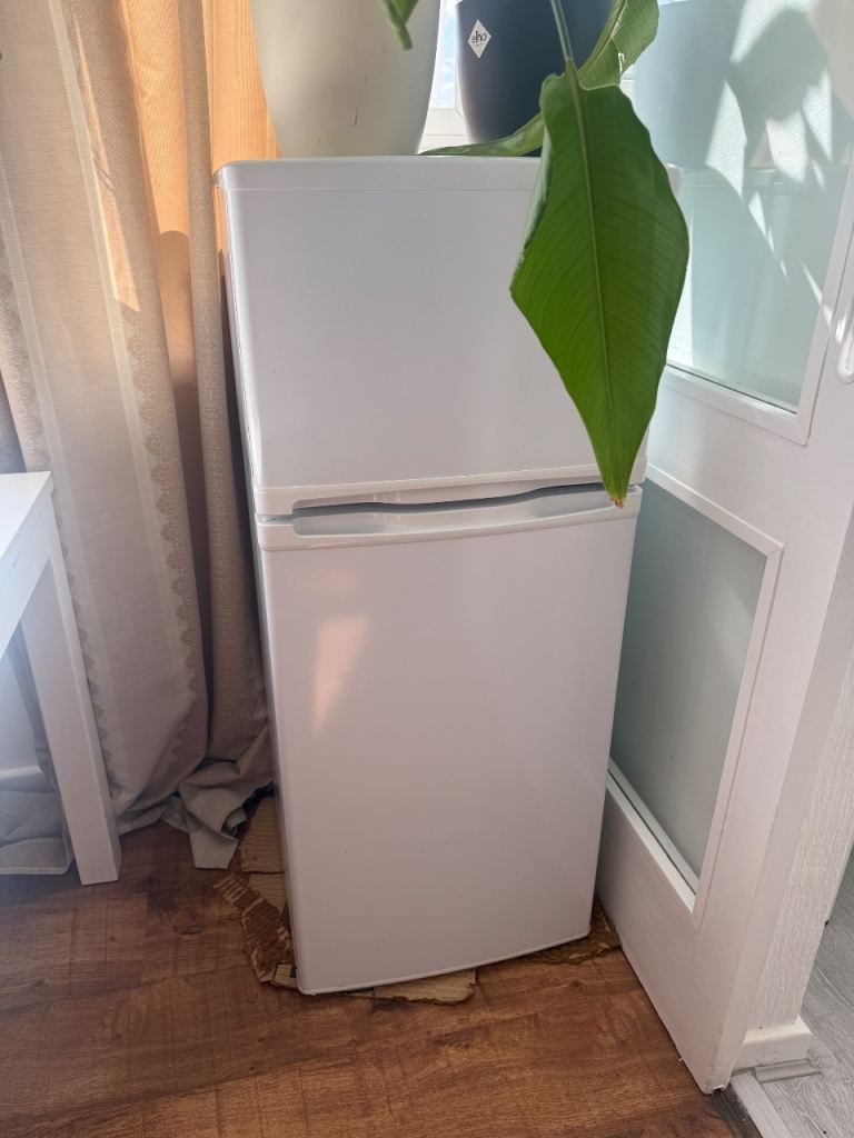 White Mini Fridge with Freezer Compartment – Good Condition