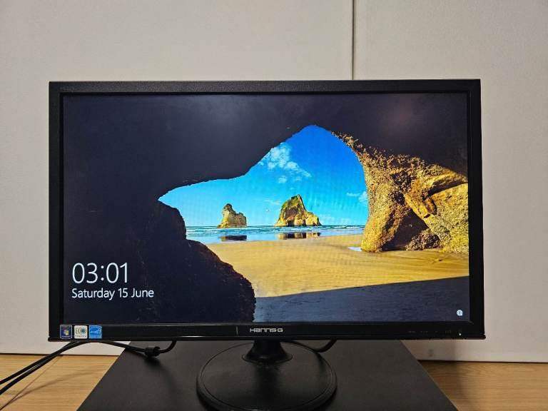 Used Hanns.G HSG1147 Monitor with VGA and DVI ports