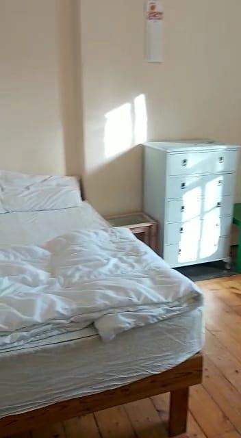 A nice room for rent 