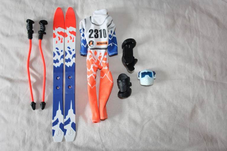 Action Man *Ski Outfit* - FIGURE NOT INCLUDED