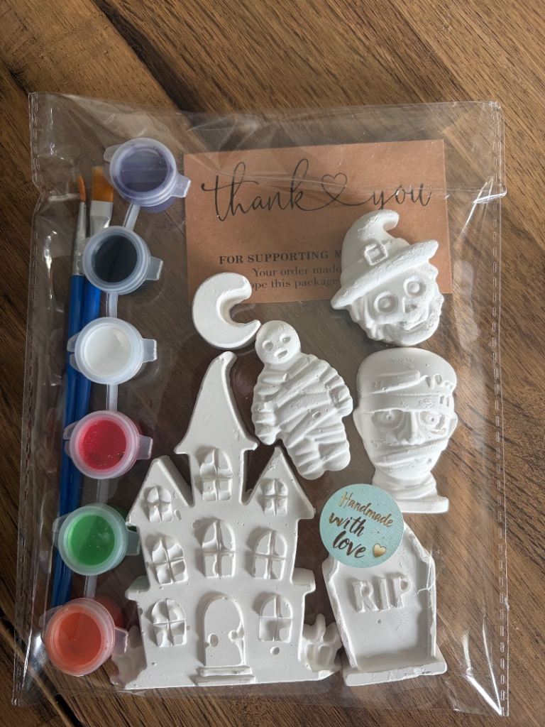 Halloween Plaster Painting Kit – New, Unused
