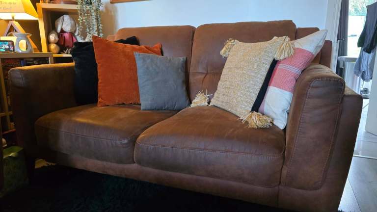 3 SEATER + 2 SEATER SOFA FOR SALE