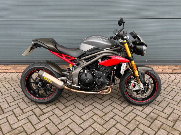 image for 2018 Triumph SPEED Speed Triple R (16MY) PETROL Manual