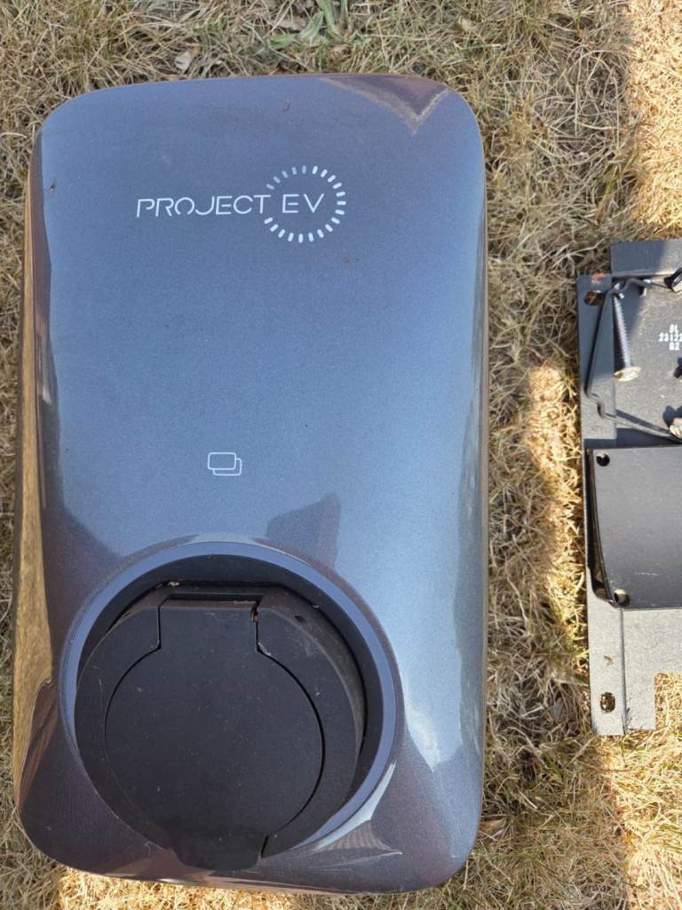 Car charger - Project EV APEX-07S 7.3kw RFID Fast AC Single Untethered Charger