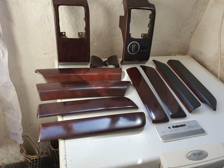 Range Rover wood trim