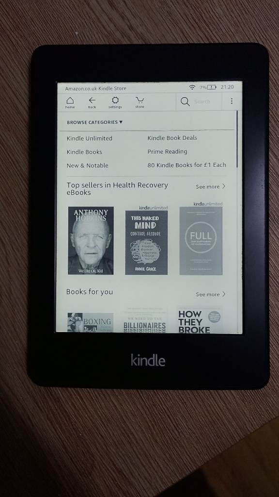 Amazon Kindle E-Reader – Black, Good Condition