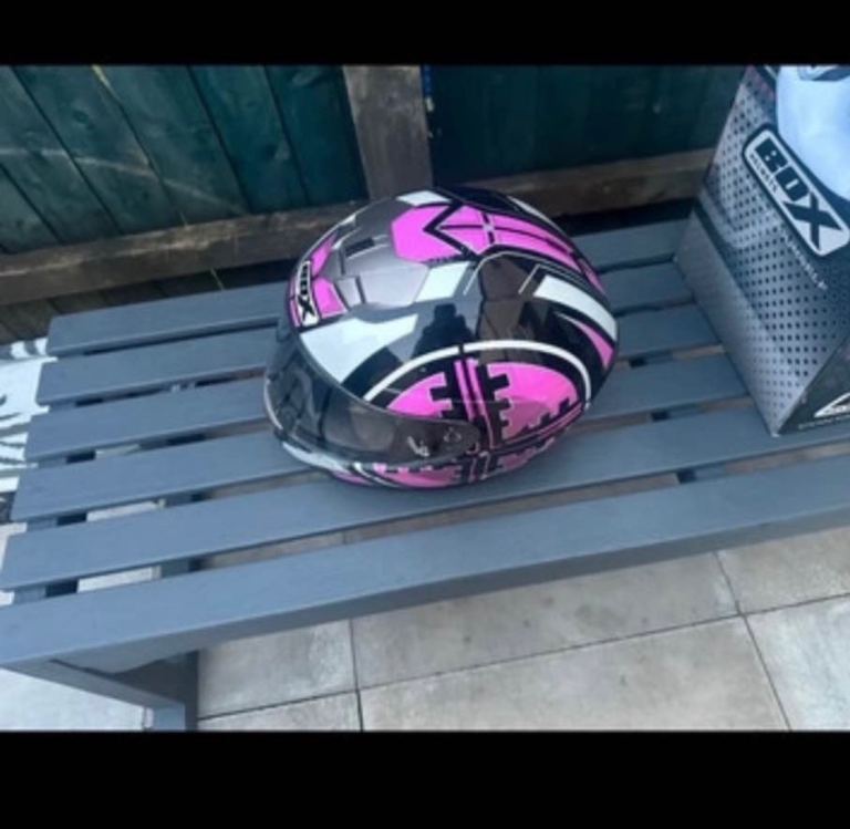 Box helmet 