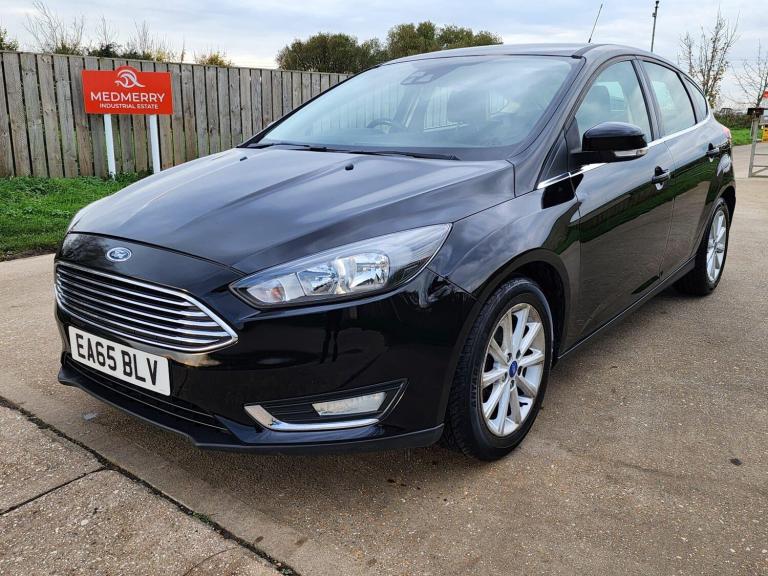 2015 Ford Focus 1.0T EcoBoost Titanium Euro 6 (s/s) 5dr HATCHBACK Petrol Manual