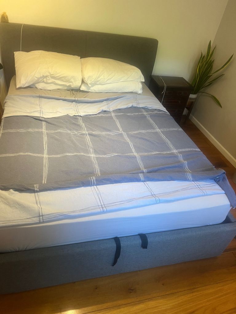 King size Texas ottoman bed frame and mattress 