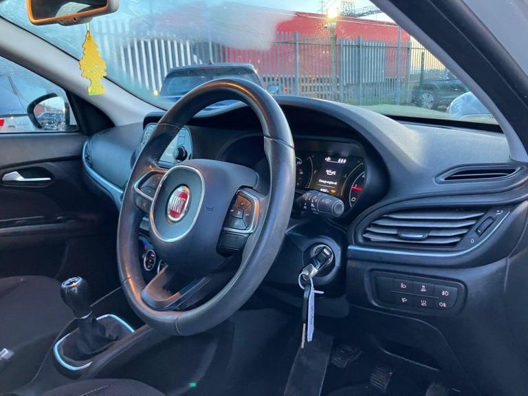 2017 Fiat Tipo 1.3 MultiJetII Lounge Euro 6 (s/s) 5dr HATCHBACK Diesel Manual