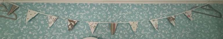 Shabby Chic Bunting (2.7m long) Ideal for home or garden New/Unused